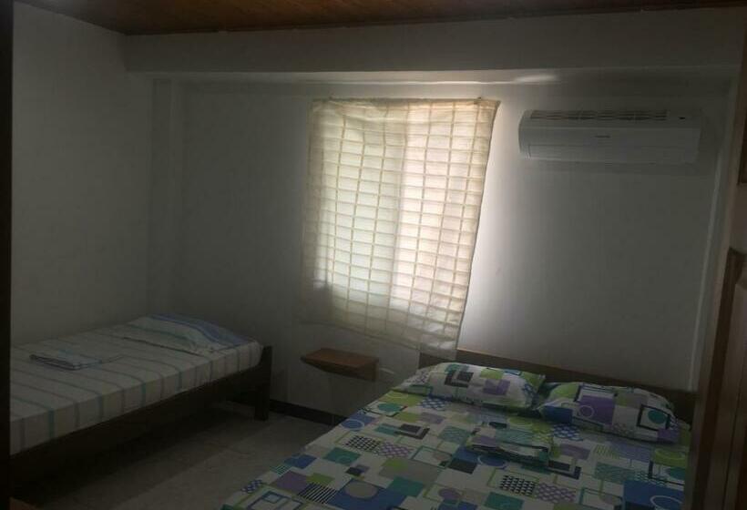 基本三人间, Villa Del Mar Coveñas