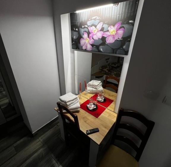 수피리어 트리플 룸, Pensiunea Old Sheriff