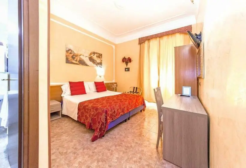 اتاق استاندارد سه نفره, Downtown Accommodation