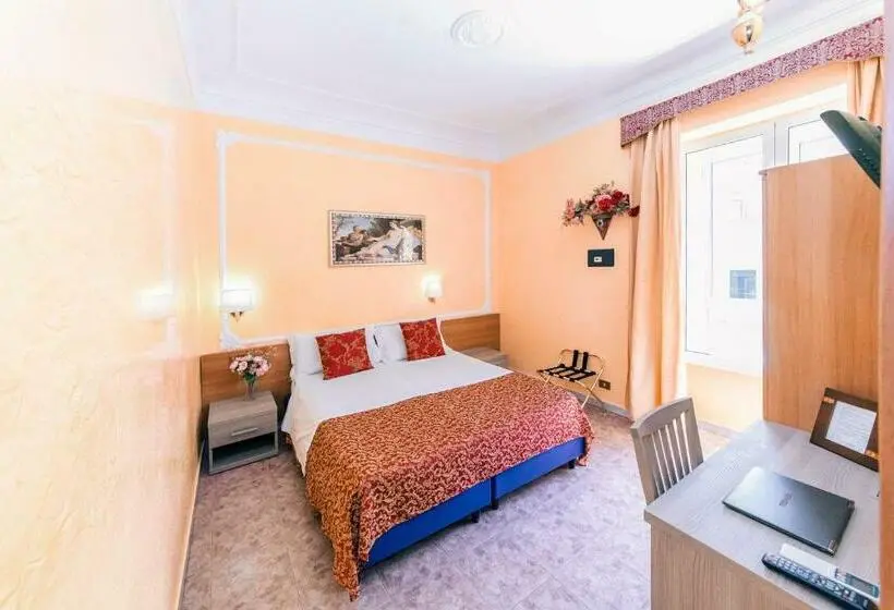 اتاق استاندارد, Downtown Accommodation