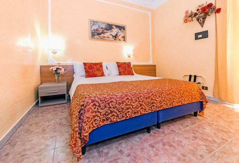 اتاق استاندارد, Downtown Accommodation