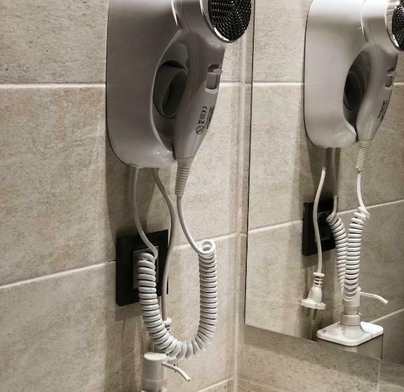 غرفة قياسية, Pensiunea Luceafărul Sibiu