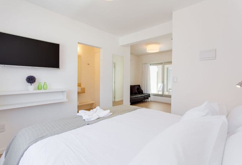 סוויטה, 20 Hotel