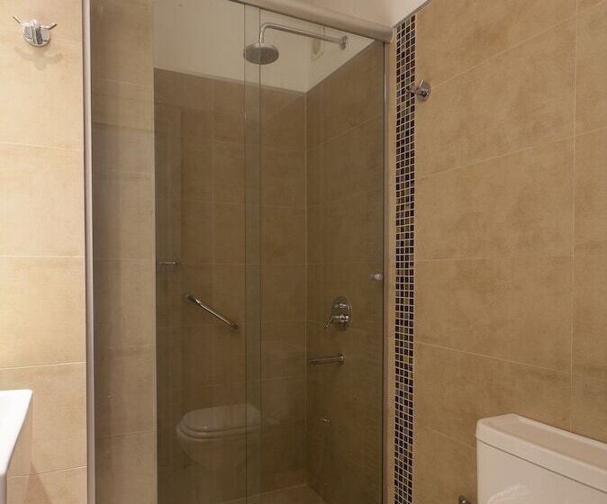 סוויטה, 20 Hotel