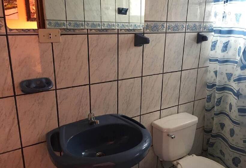 3-Bett-Standardzimmer, Arrieros Hostal