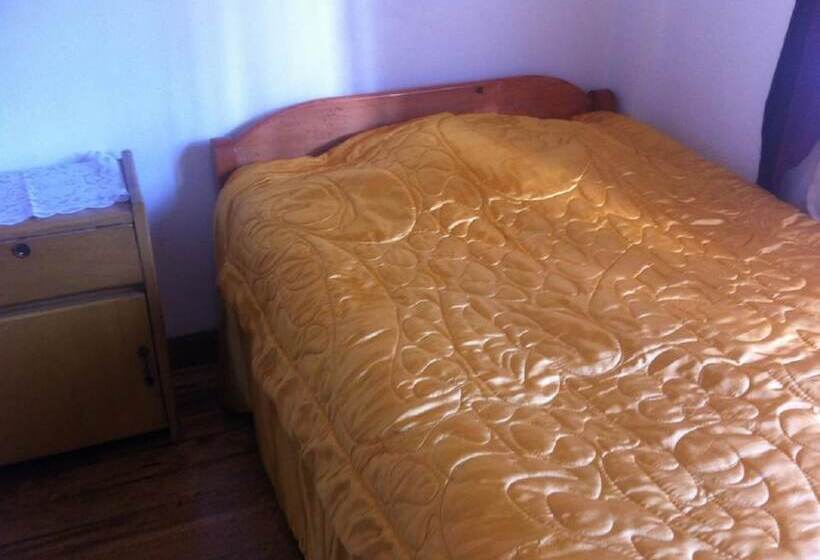 标准单人间, Arrieros Hostal