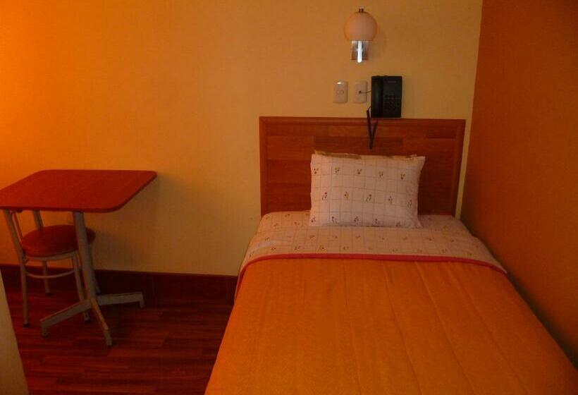 اتاق استاندارد یک نفره, Hospedaje Oasis