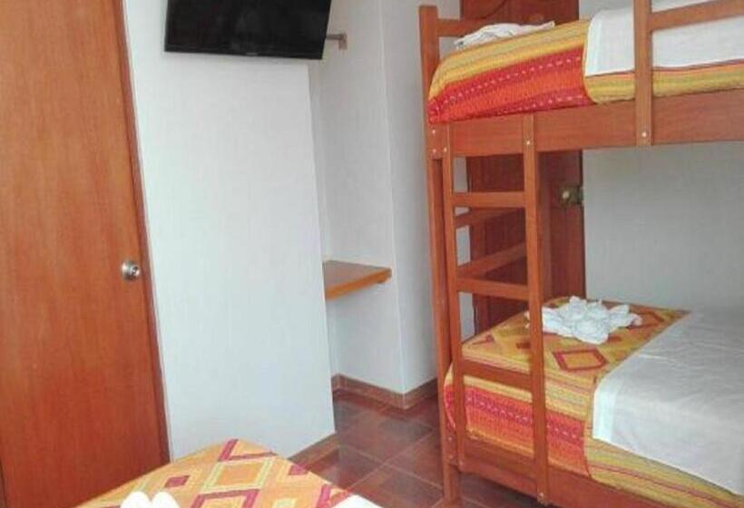 四人标准间, Hostal Silpay