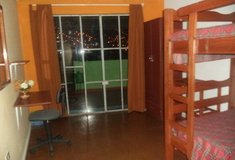 Standart Oda, Hospedaje Familiar Gloria