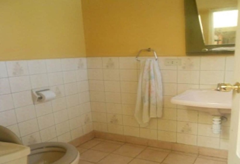 Standart Oda, Hospedaje Familiar Gloria