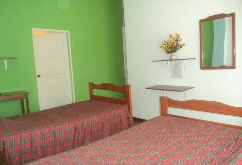 Standart Oda, Hospedaje Familiar Gloria