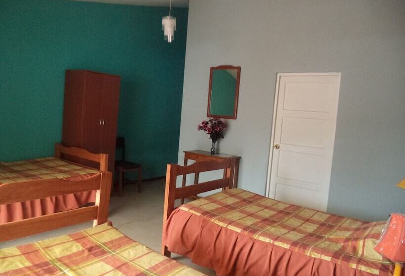 Üç Kişilik Standart Oda, Hospedaje Familiar Gloria