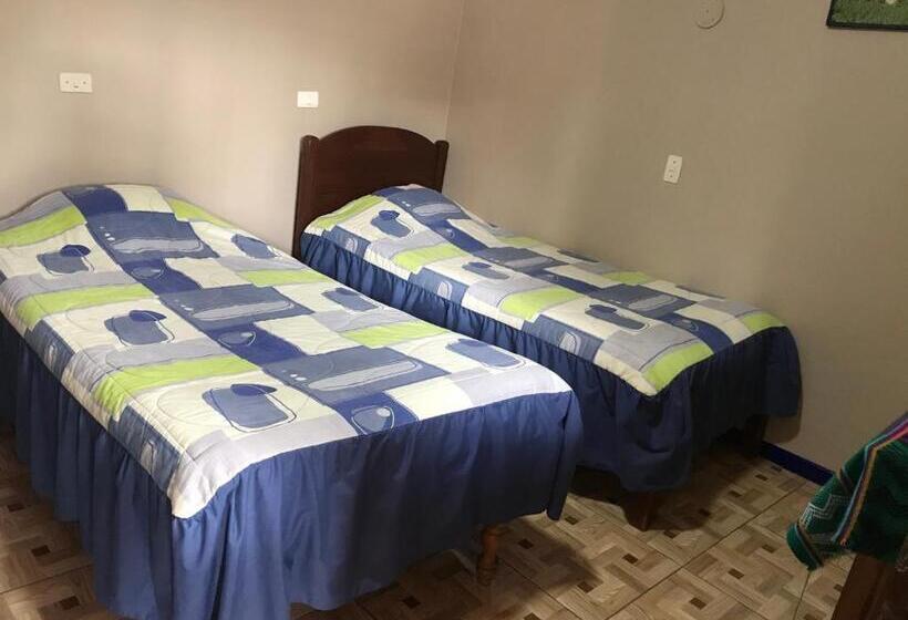 اتاق استاندارد, Jo´s Place