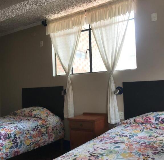 חדר סטנדרט, Jo´s Place