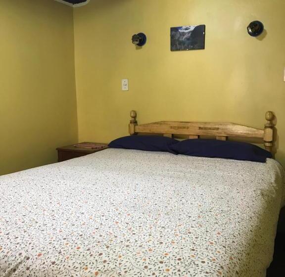 اتاق استاندارد, Jo´s Place