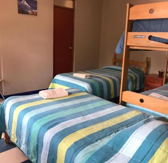 חדר סטנדרט לארבעה, Jo´s Place