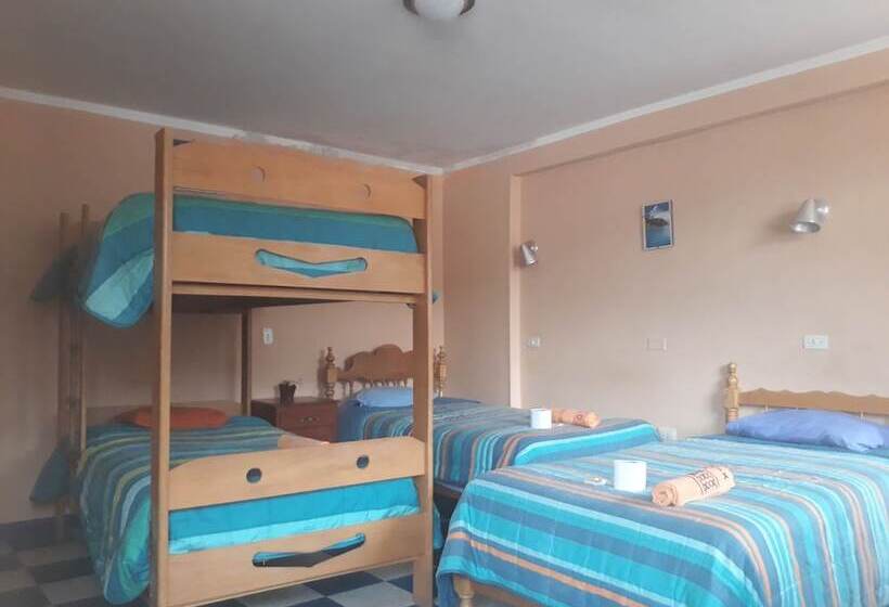 חדר סטנדרט לשלושה, Jo´s Place