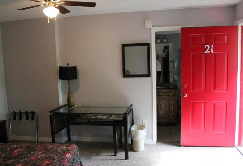 اتاق استاندارد یک تخته با بالکن, Brydan Suites