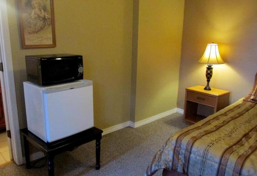 اتاق استاندارد یک تخته با بالکن, Brydan Suites