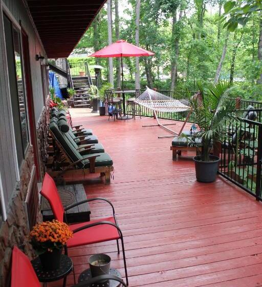 سوئیت با تخت بزرگ, Brydan Suites