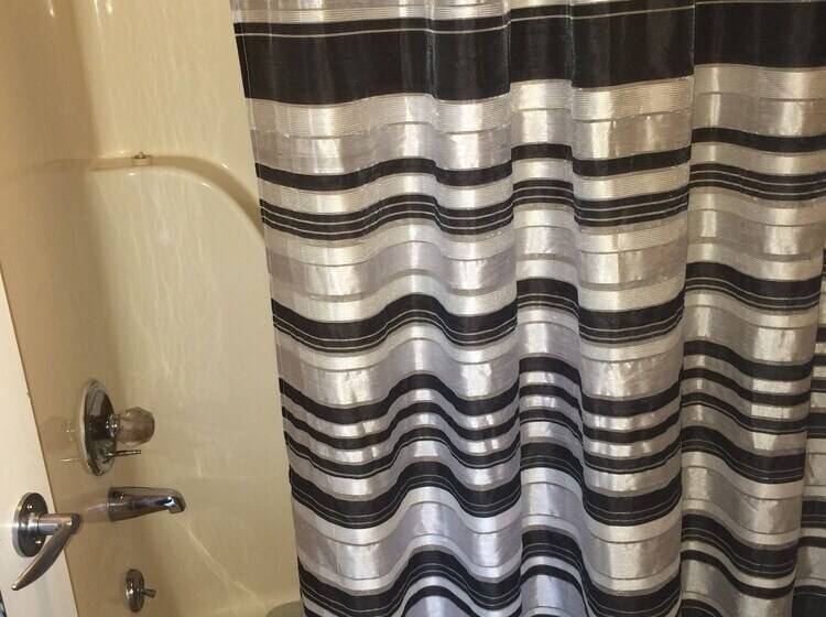 اتاق لوکس, Brydan Suites