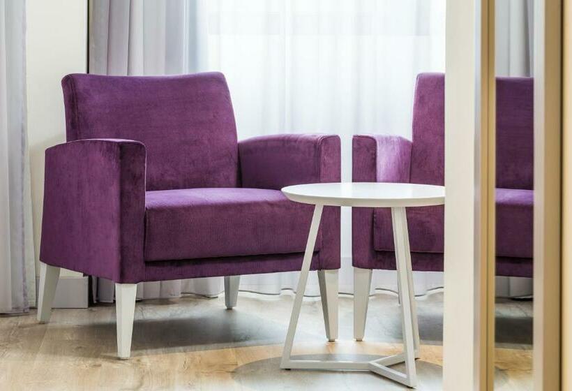 身障者適用スタンダードルーム, Empire Lisbon