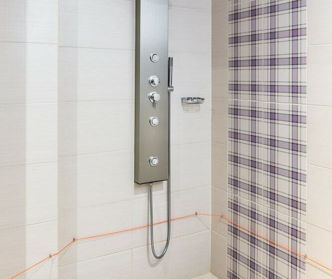 身障者適用スタンダードルーム, Empire Lisbon