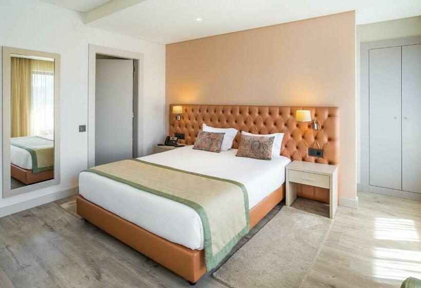 スタンダードルーム, Empire Lisbon