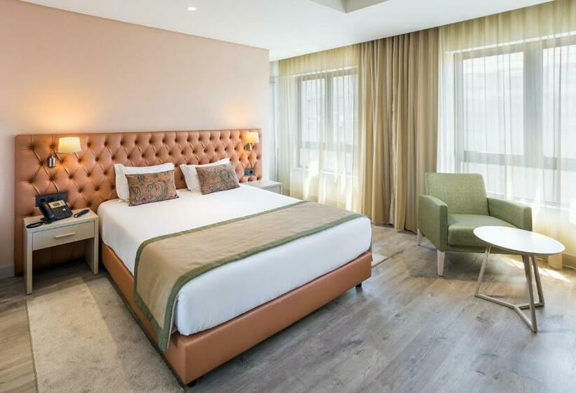 スタンダードルーム, Empire Lisbon