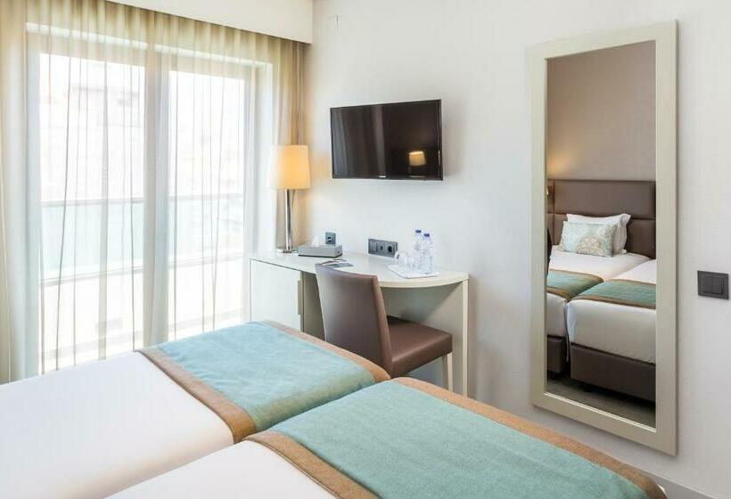 スタンダードルーム, Empire Lisbon