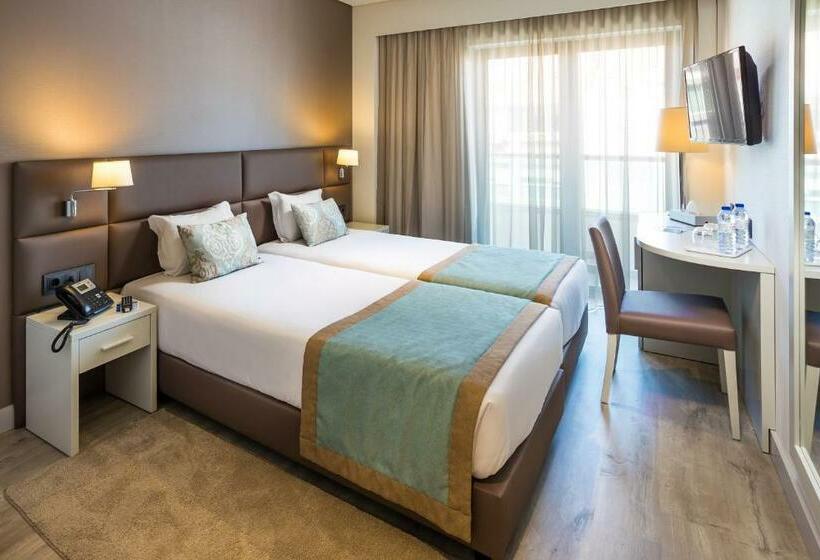 スタンダードルーム, Empire Lisbon