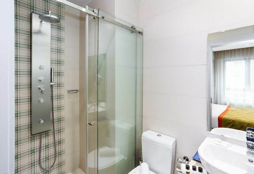 スタンダードルーム, Empire Lisbon