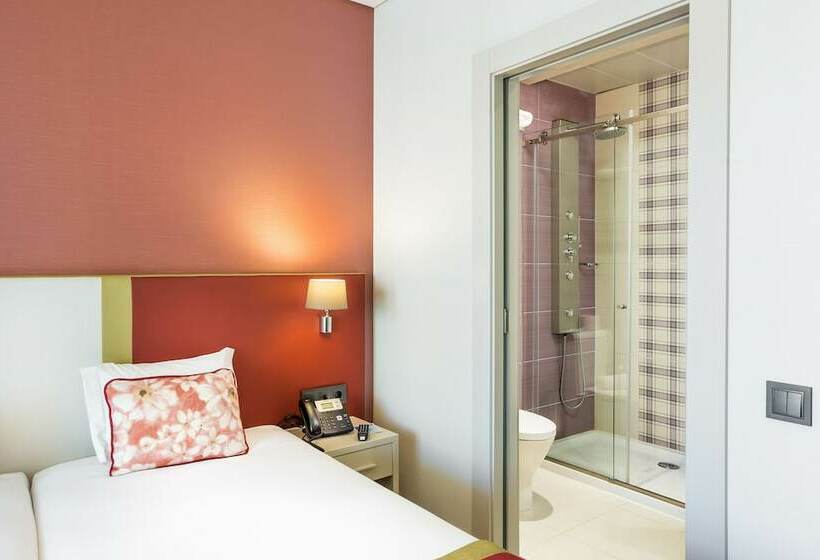 スタンダードルーム, Empire Lisbon