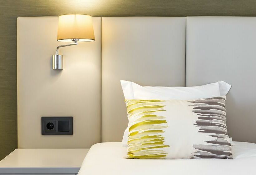 スタンダードルーム, Empire Lisbon