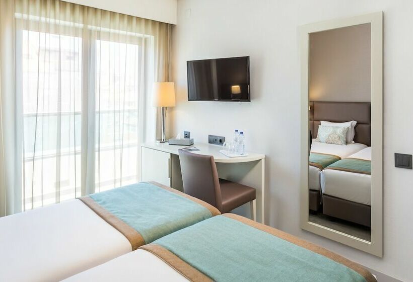 スタンダードルーム, Empire Lisbon