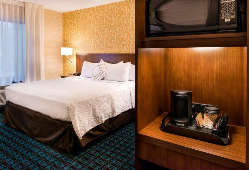 غرفة قياسية سرير كينج, Fairfield Inn & Suites By Marriott Utica