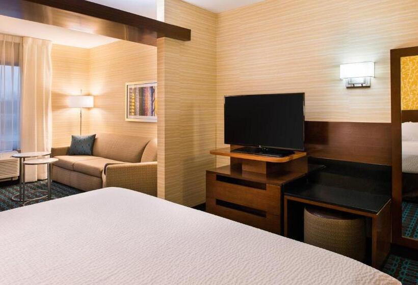 Люкс Кровать Кинг, Fairfield Inn & Suites By Marriott Utica