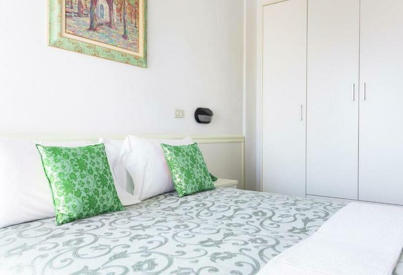 اتاق استاندارد با بالکن, Gioiello