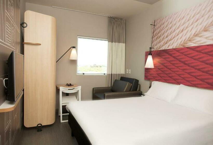 Номер Стандарт, Ibis Paranagua