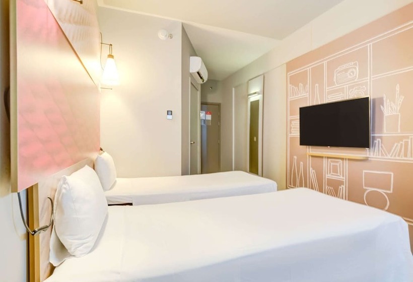 标准间, Ibis Paranagua