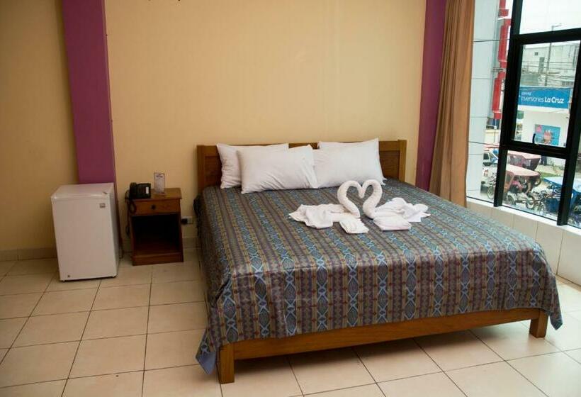 اتاق استاندارد یک نفره, Jhor Bush