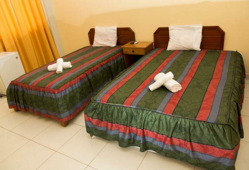 اتاق استاندارد, Jhor Bush