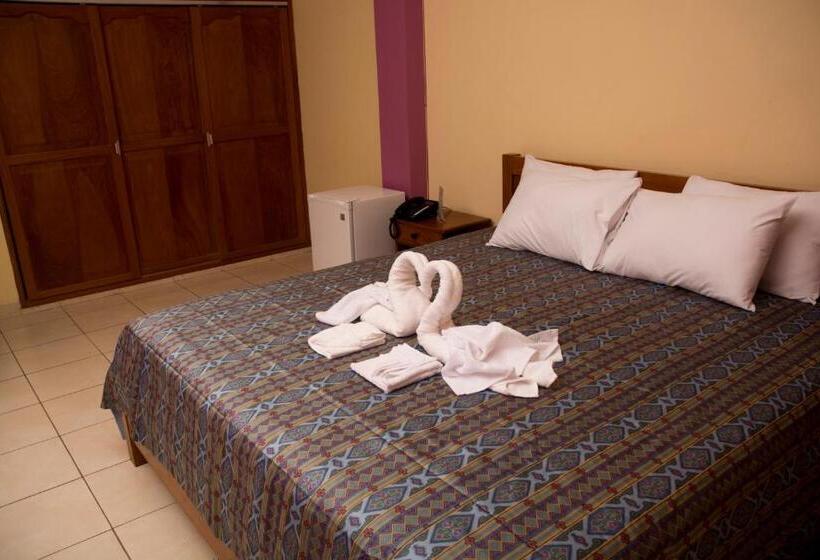 اتاق لوکس یک تخته, Jhor Bush