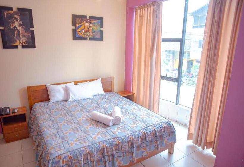 اتاق لوکس یک تخته, Jhor Bush