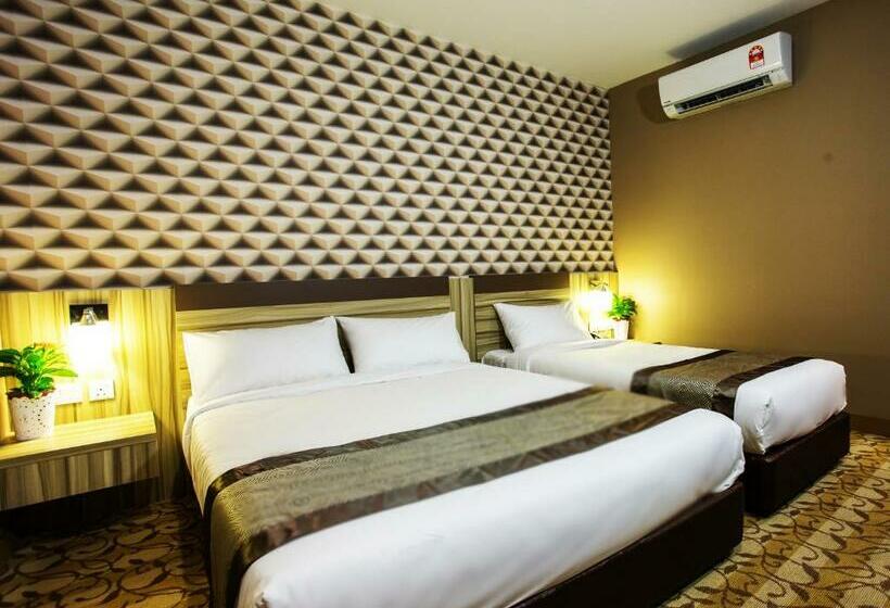 חדר סטנדרט לשלושה, Ls