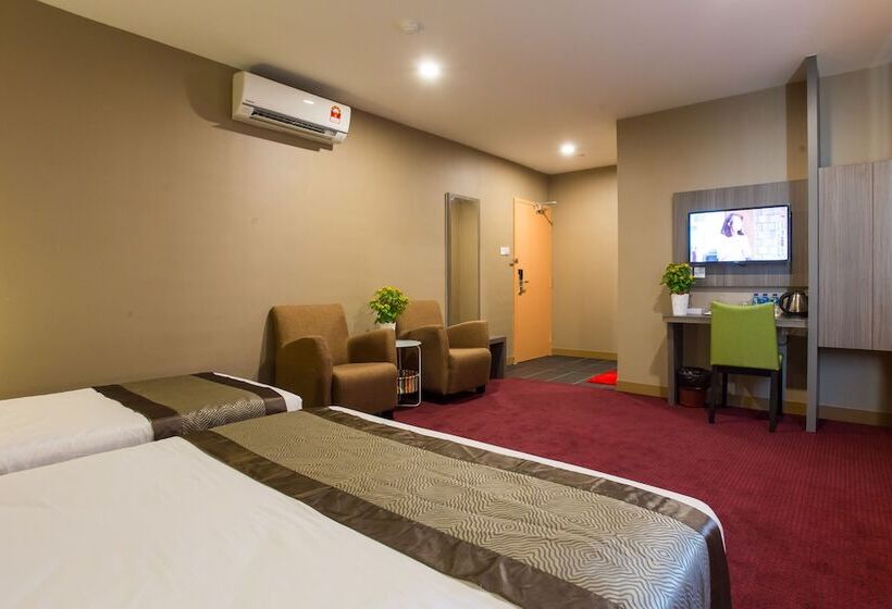 חדר משפחתי, Ls