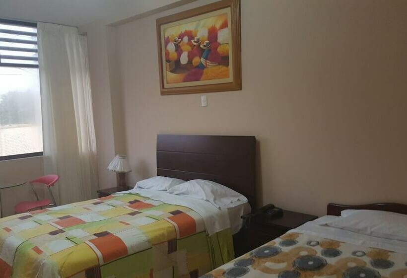 スタンダードルーム, Mama Tina