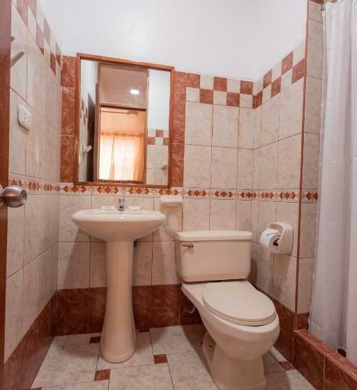 Номер Стандарт, Quechua Hostal Recoleta