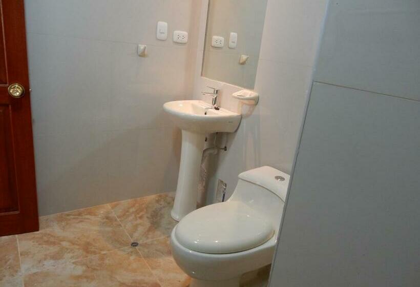 Номер Стандарт, Quechua Hostal Recoleta