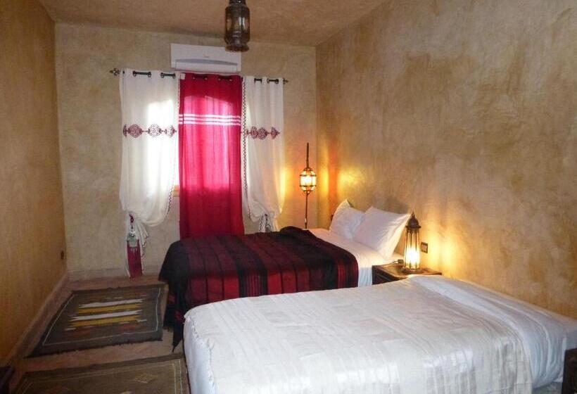 חדר סטנדרט לשלושה, Kasbah La Cigogne